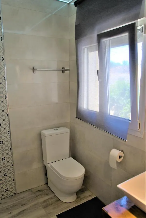 Chalet blanco con piscina privada Isola Cristina Casa vacanze