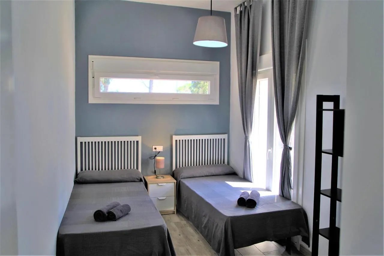 Chalet blanco con piscina privada Isola Cristina 0*,