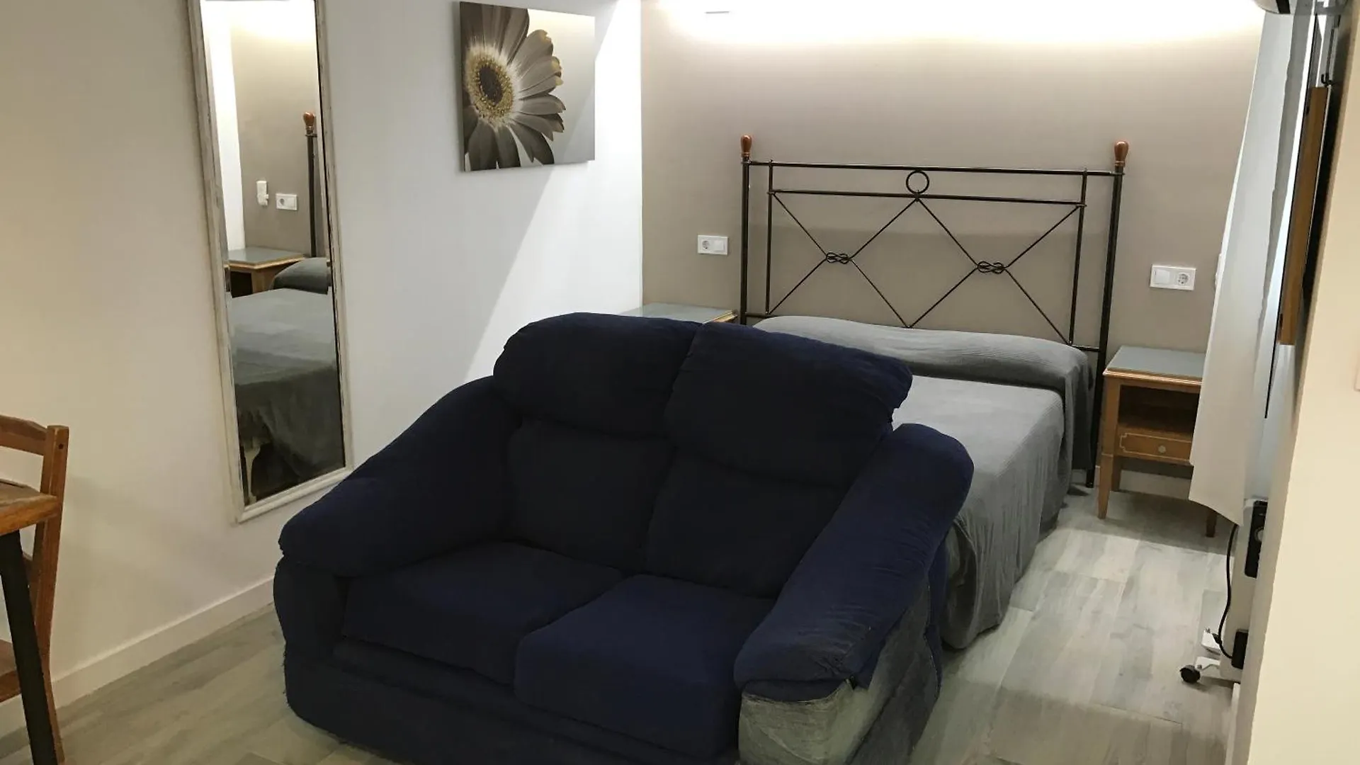 Chalet blanco con piscina privada Isola Cristina Casa vacanze