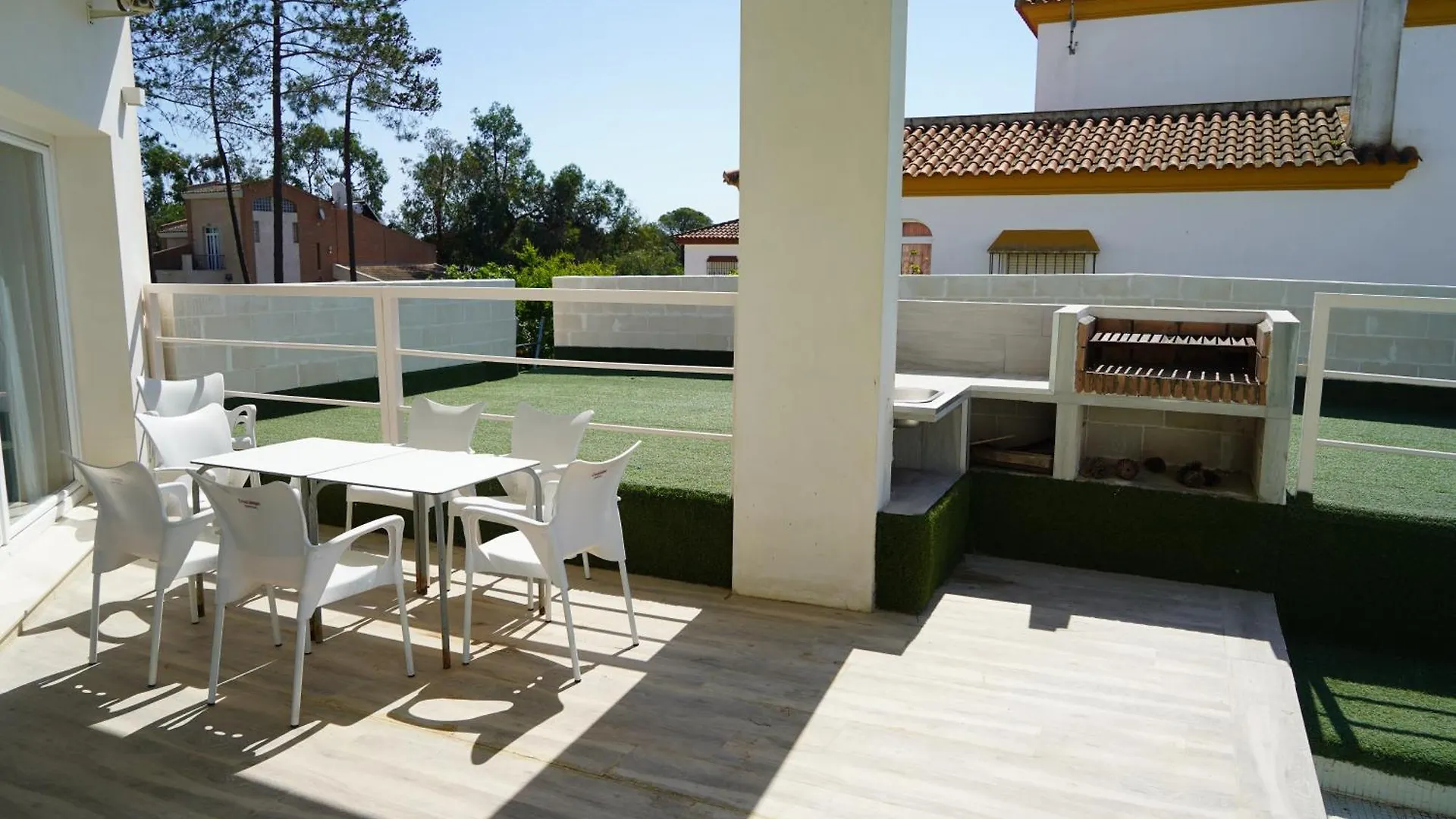 Сasa de vacaciones Chalet blanco con piscina privada Isla Cristina España